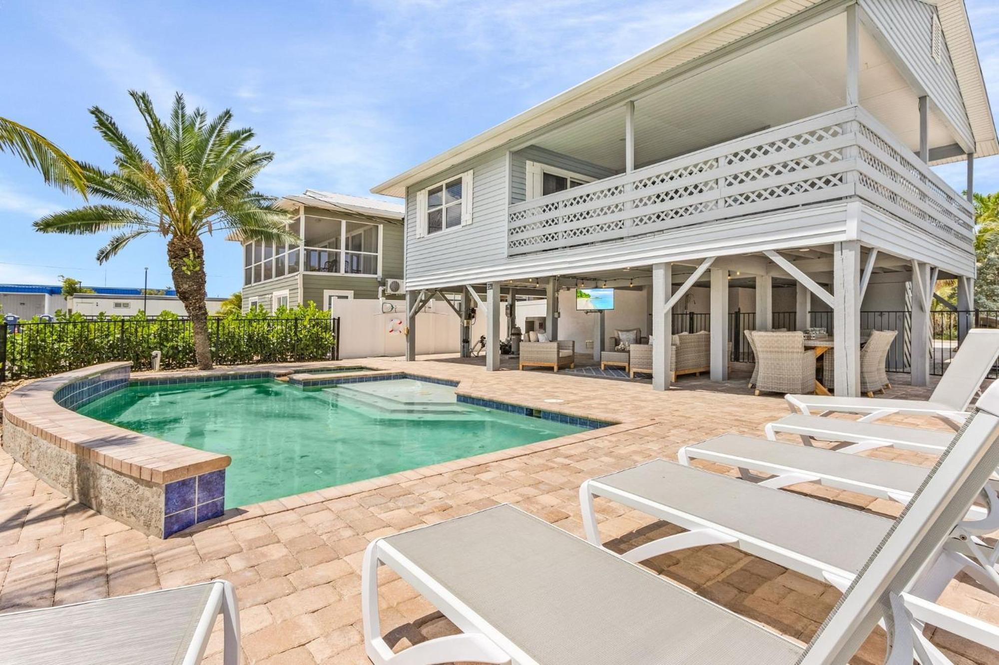 Shells N Sunshine! Getaway Destination Just Minutes From The White Sandy Beaches Of Fort Myers! Home Fort Myers Beach Eksteriør billede